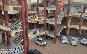 City Crown Guest House